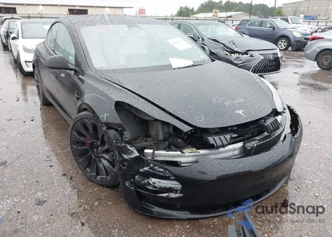 2022 Tesla Model 3 Performance Dual Motor All-Wheel Drive from USA, damaged, VIN 5YJ3E1EC9NF354857